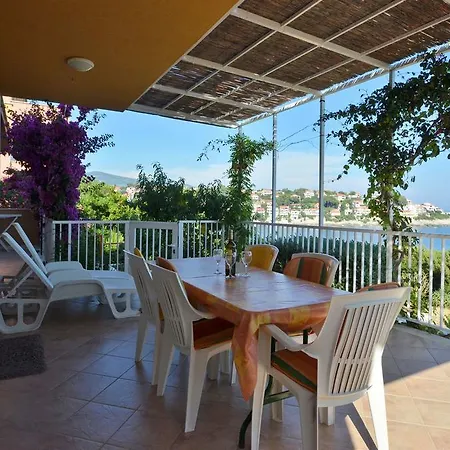 House Lana * Zavalatica