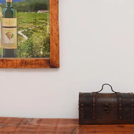 House Lana * Zavalatica