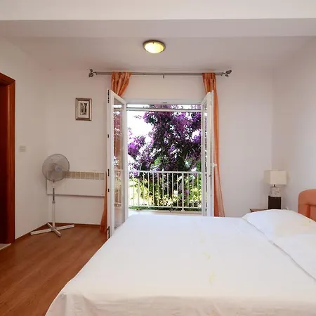 House Lana Tatil Evi Zavalatica