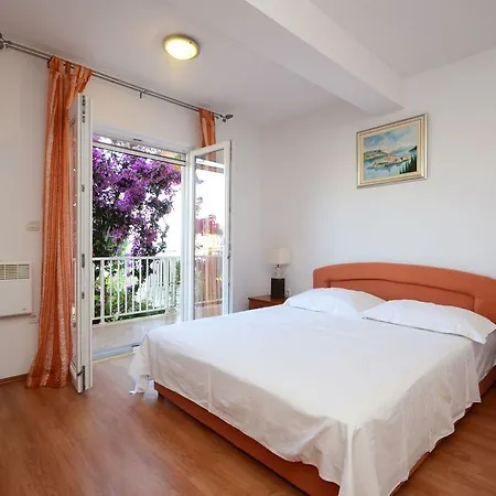 House Lana Tatil Evi